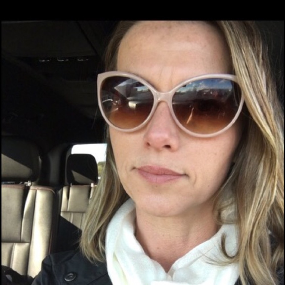 Meet your Posher, Beth anne